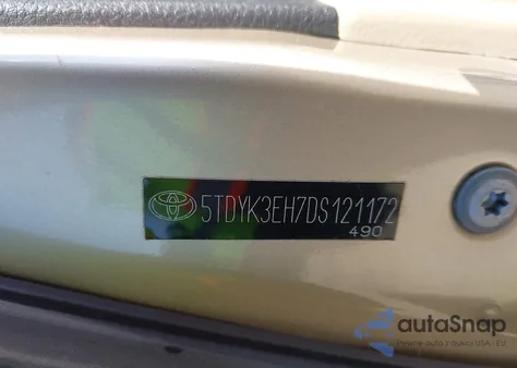 2013 Toyota Highlander Limited V6 z USA, uszkodzony, nr VIN 5TDYK3EH7DS121172